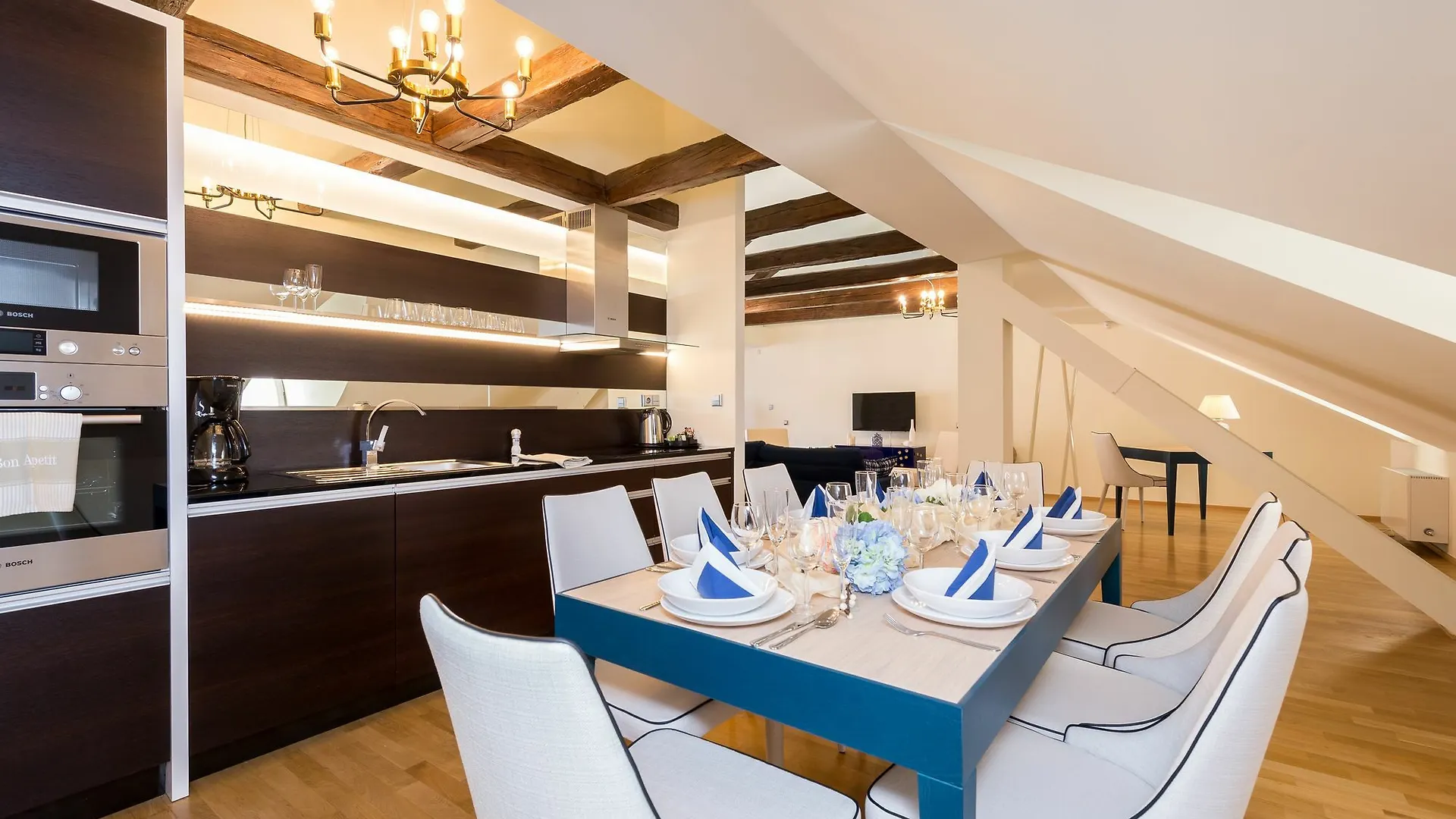 Empirent Apartments Prague Castle 0*,