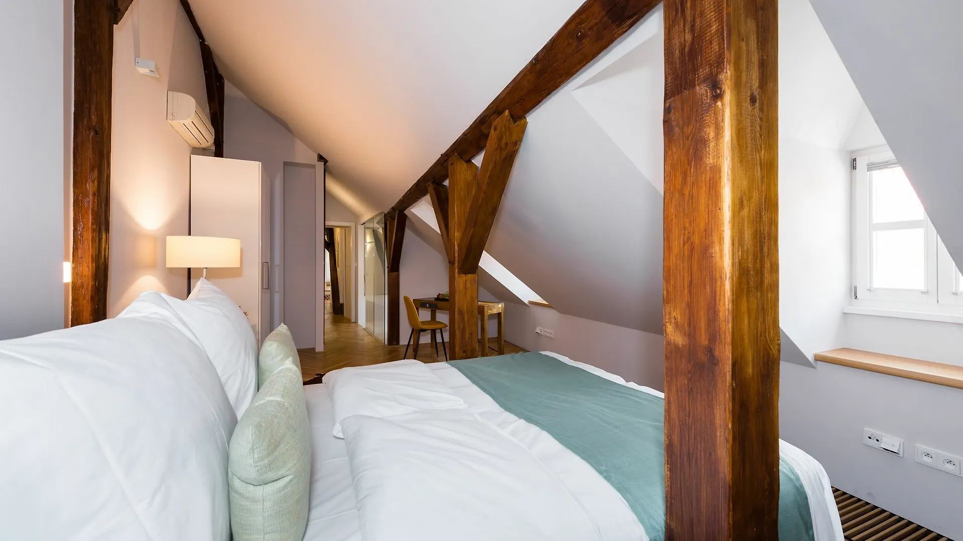 Empirent Apartments Prague Castle